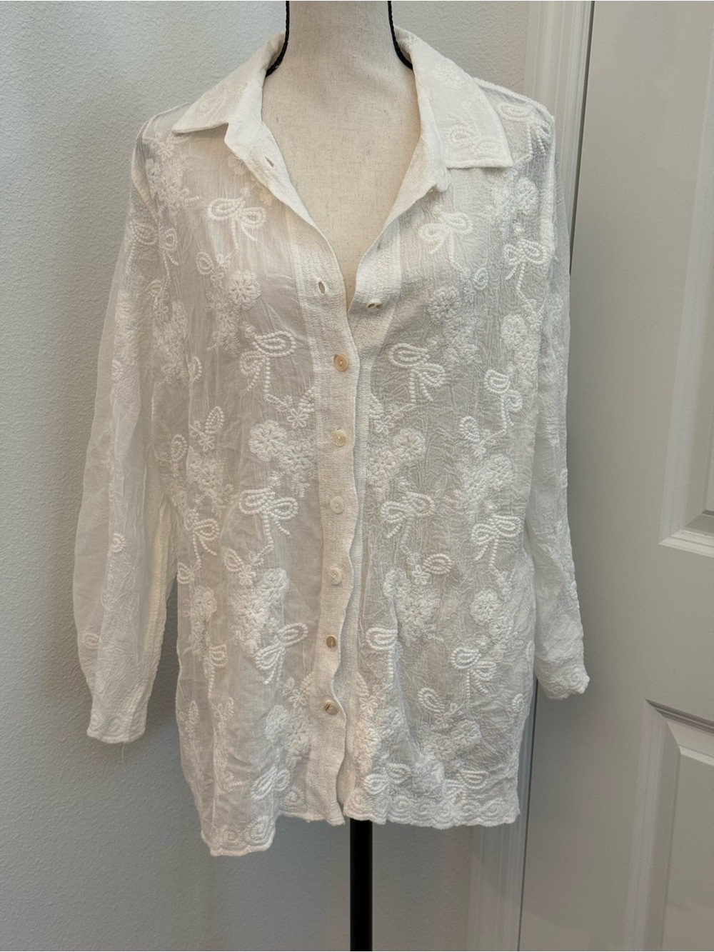 Embroidered White Button-Down Shirt - Feminine Bow Detail